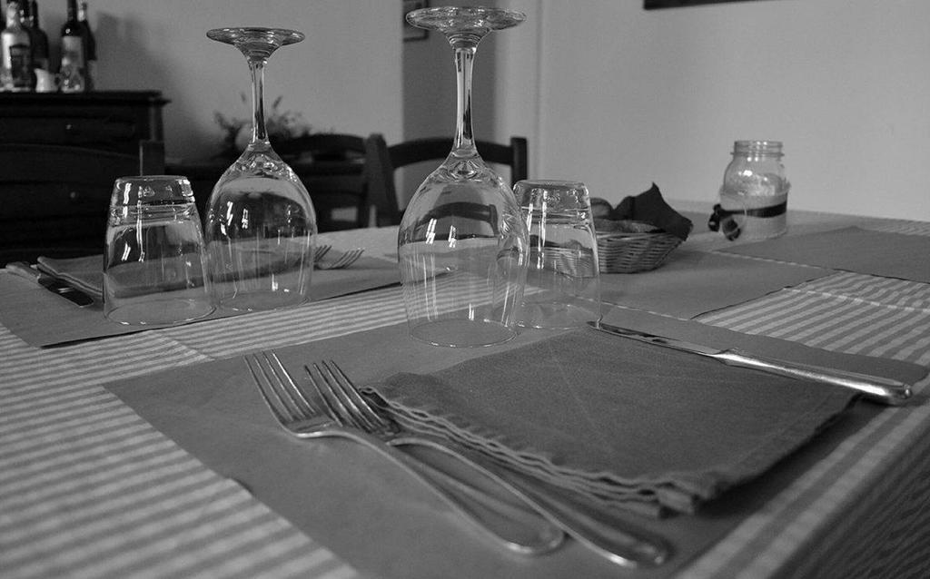 Agriturismo Fiamberta Bed and Breakfast Certosa di Pavia Buitenkant foto