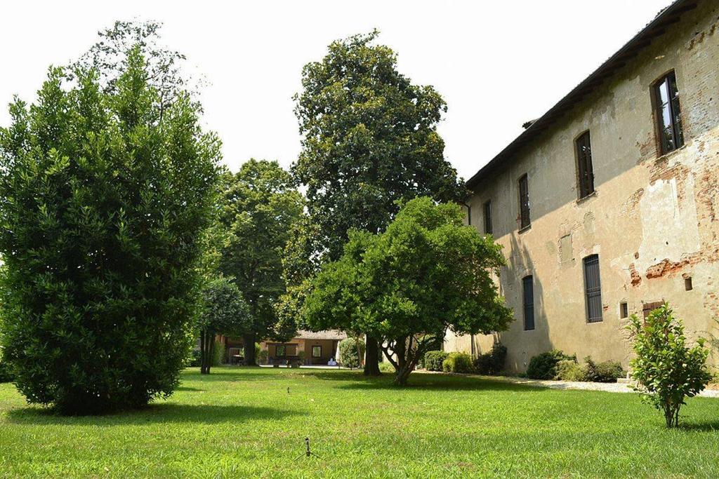Agriturismo Fiamberta Bed and Breakfast Certosa di Pavia Buitenkant foto